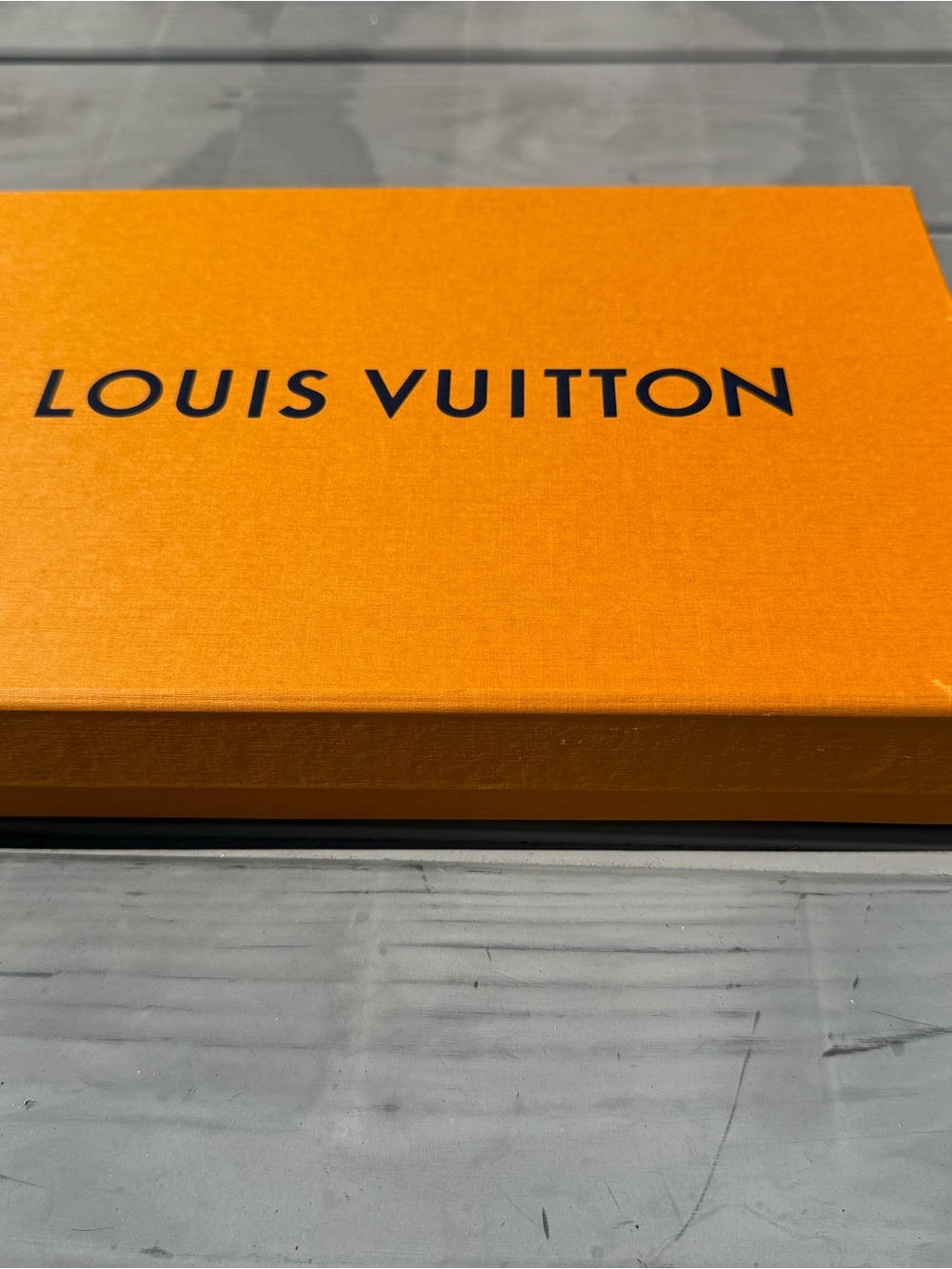 Louis Vuitton box